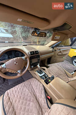 Позашляховик / Кросовер Porsche Cayenne 2007 в 