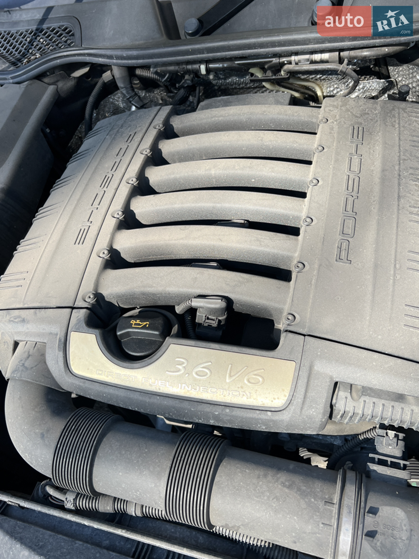 2016 Porsche Cayenne - мініатюра 43