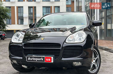 Внедорожник / Кроссовер Porsche Cayenne 2006 в 