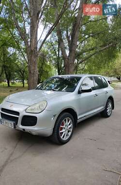 Позашляховик / Кросовер Porsche Cayenne 2003 в 