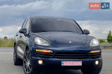 Внедорожник / Кроссовер Porsche Cayenne 2012 в Тернополе
