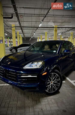 Внедорожник / Кроссовер Porsche Cayenne 2024 в 