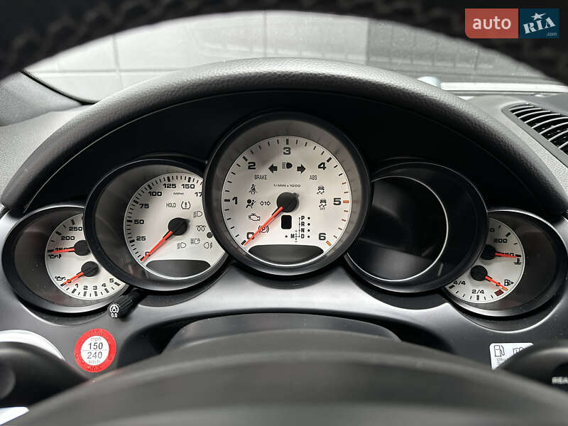 Внедорожник / Кроссовер Porsche Cayenne 2014 в Одессе
