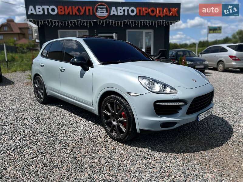 Porsche Cayenne 2010