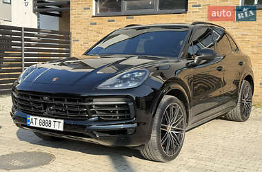 Внедорожник / Кроссовер Porsche Cayenne 2021 в 