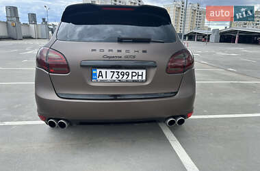 Позашляховик / Кросовер Porsche Cayenne 2010 в 