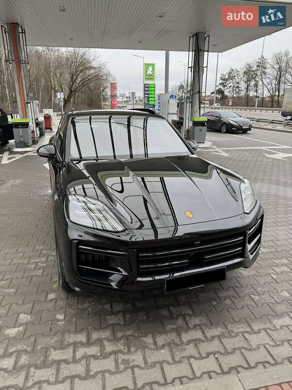 Porsche Cayenne 2023