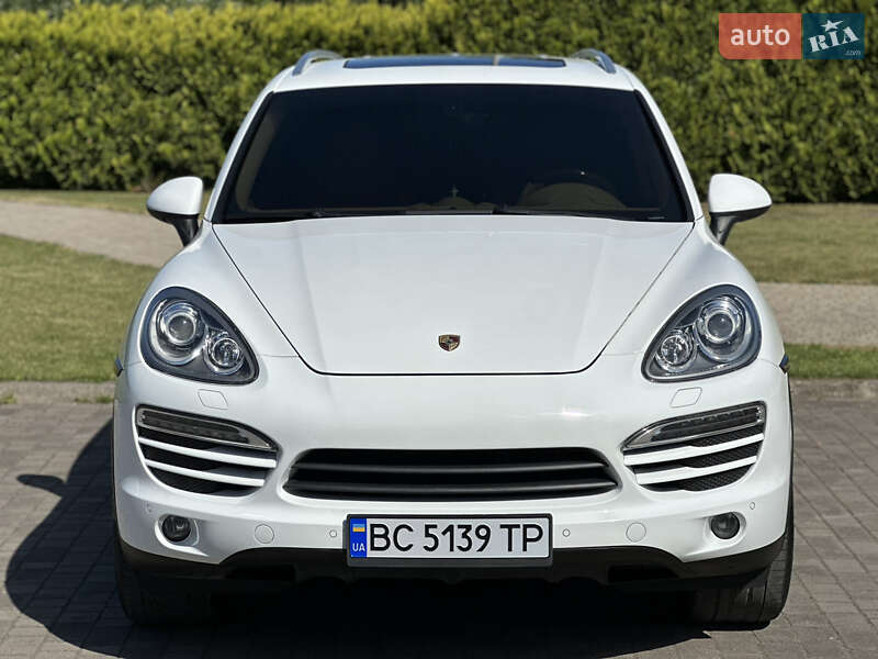 Внедорожник / Кроссовер Porsche Cayenne 2012 в Львове