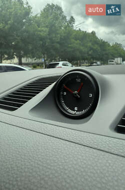 Внедорожник / Кроссовер Porsche Cayenne 2020 в 