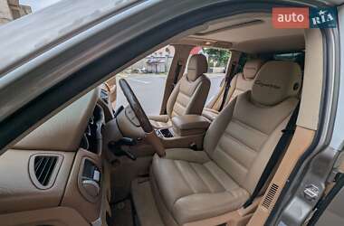 Внедорожник / Кроссовер Porsche Cayenne 2003 в 