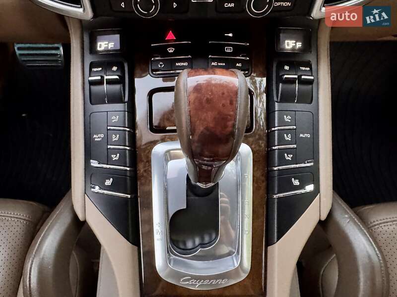 Позашляховик / Кросовер Porsche Cayenne 2011 в Одесі фото 68 Позашляховик / Кросовер Porsche Cayenne 2011 в Одесі