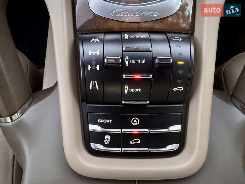 Позашляховик / Кросовер Porsche Cayenne 2011 в Одесі фото 73 Позашляховик / Кросовер Porsche Cayenne 2011 в Одесі