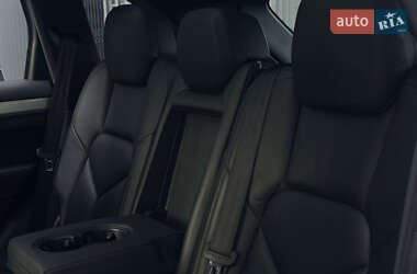 Внедорожник / Кроссовер Porsche Cayenne 2011 в 