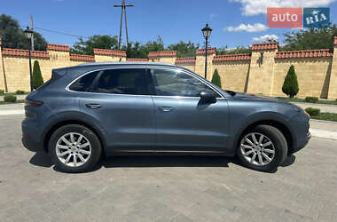 Позашляховик / Кросовер Porsche Cayenne 2018 в 