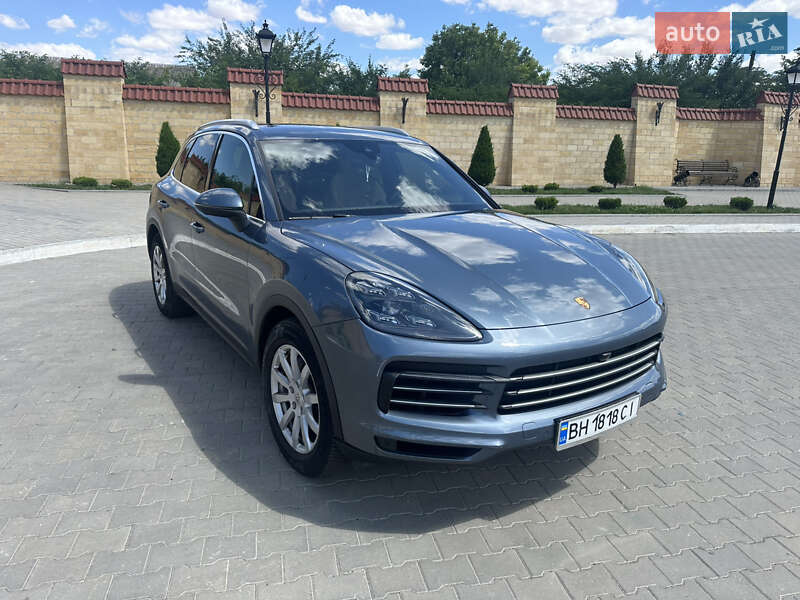 Внедорожник / Кроссовер Porsche Cayenne 2018 в Измаиле