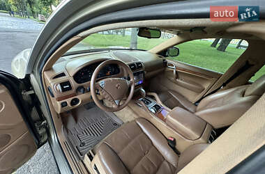 Внедорожник / Кроссовер Porsche Cayenne 2005 в 