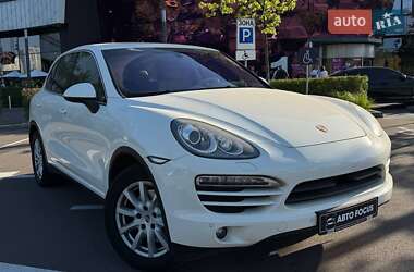 Внедорожник / Кроссовер Porsche Cayenne 2010 в Киеве