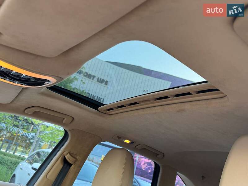 Позашляховик / Кросовер Porsche Cayenne 2010 в Києві