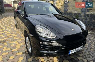Внедорожник / Кроссовер Porsche Cayenne 2012 в 