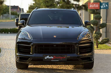Позашляховик / Кросовер Porsche Cayenne 2022 в 