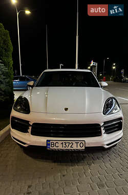 Внедорожник / Кроссовер Porsche Cayenne 2019 в 