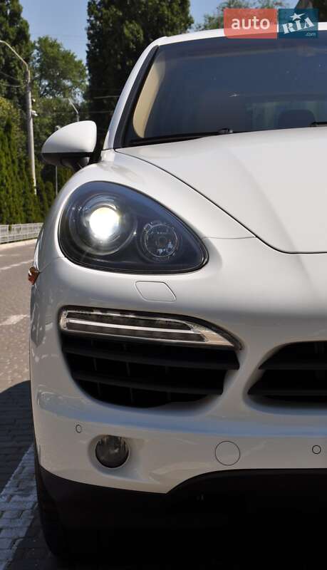 Внедорожник / Кроссовер Porsche Cayenne 2012 в Одессе фото 14 Внедорожник / Кроссовер Porsche Cayenne 2012 в Одессе