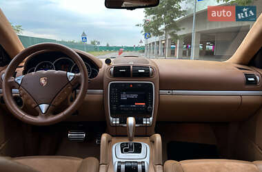 Позашляховик / Кросовер Porsche Cayenne 2008 в 