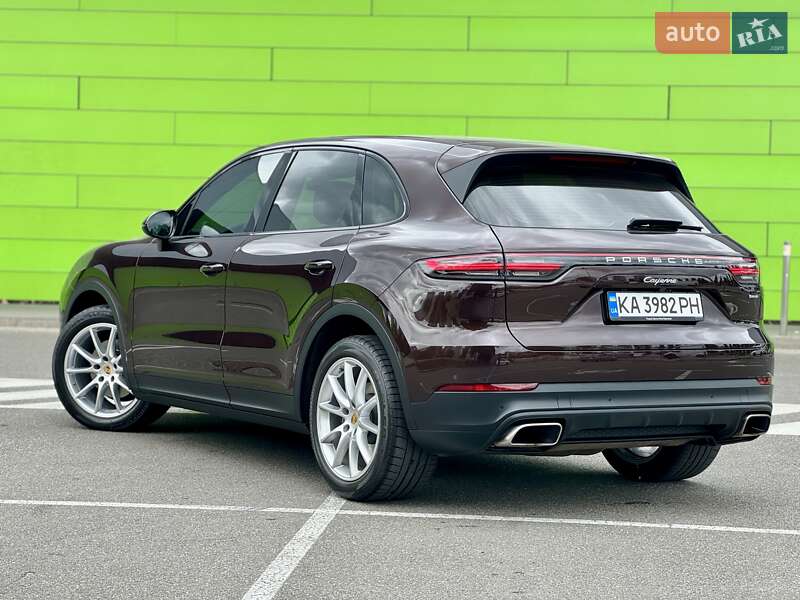 Позашляховик / Кросовер Porsche Cayenne 2018 в Києві