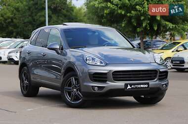 Внедорожник / Кроссовер Porsche Cayenne 2017 в Киеве