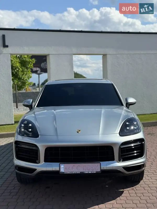 Внедорожник / Кроссовер Porsche Cayenne 2020 в 