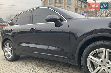 Позашляховик / Кросовер Porsche Cayenne 2010 в 