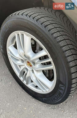 Внедорожник / Кроссовер Porsche Cayenne 2008 в 