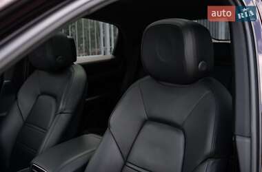 Внедорожник / Кроссовер Porsche Cayenne 2019 в 