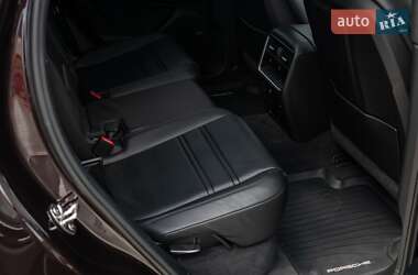 Внедорожник / Кроссовер Porsche Cayenne 2019 в 