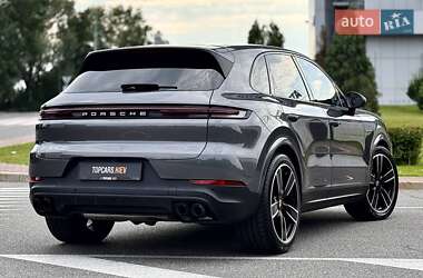 Позашляховик / Кросовер Porsche Cayenne 2024 в 