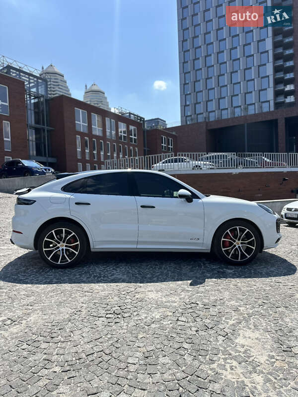 Позашляховик / Кросовер Porsche Cayenne 2020 в Дніпрі