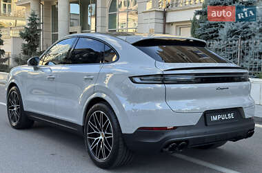Внедорожник / Кроссовер Porsche Cayenne 2024 в 