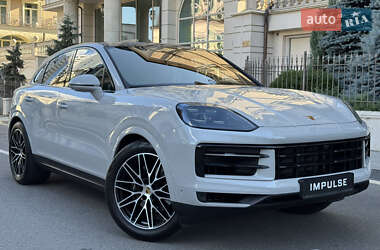 Внедорожник / Кроссовер Porsche Cayenne 2024 в 