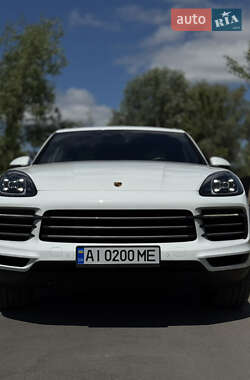 Внедорожник / Кроссовер Porsche Cayenne 2020 в 