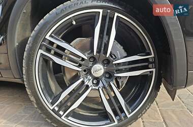Позашляховик / Кросовер Porsche Cayenne 2013 в 