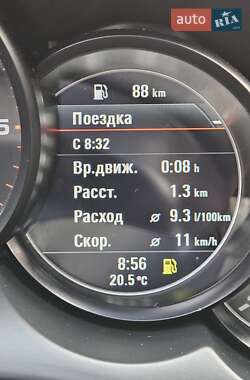 Позашляховик / Кросовер Porsche Cayenne 2013 в 