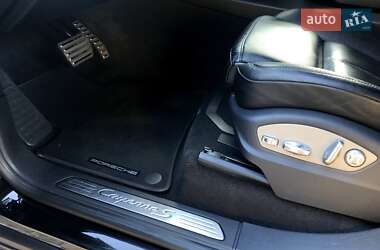 Позашляховик / Кросовер Porsche Cayenne 2015 в 