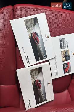Внедорожник / Кроссовер Porsche Cayenne 2014 в 