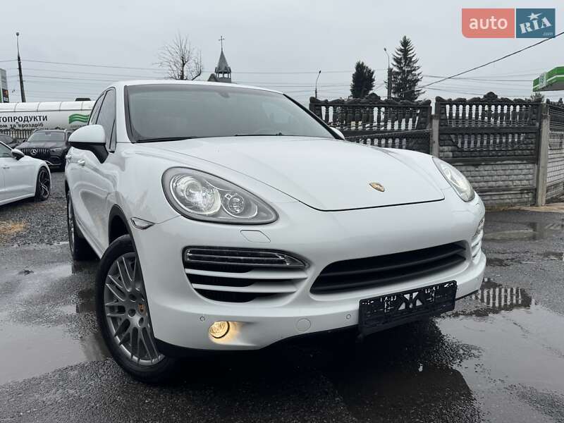 Внедорожник / Кроссовер Porsche Cayenne 2014 в Тернополе