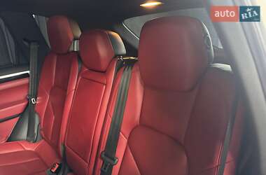 Внедорожник / Кроссовер Porsche Cayenne 2014 в 