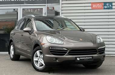 Позашляховик / Кросовер Porsche Cayenne 2012 в Києві