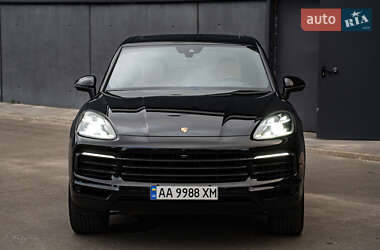 Внедорожник / Кроссовер Porsche Cayenne 2019 в 