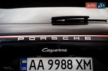 Внедорожник / Кроссовер Porsche Cayenne 2019 в 