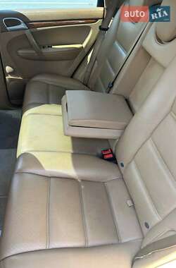 Внедорожник / Кроссовер Porsche Cayenne 2008 в 