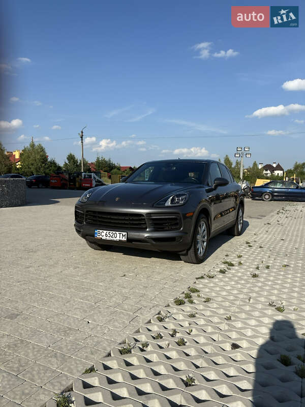 Porsche Cayenne 2019